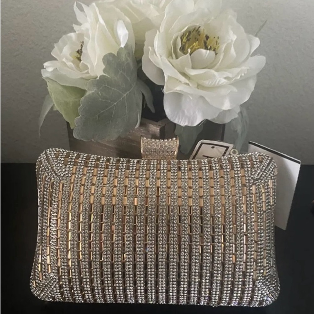 NWOT Rhinestone Gold Clutch